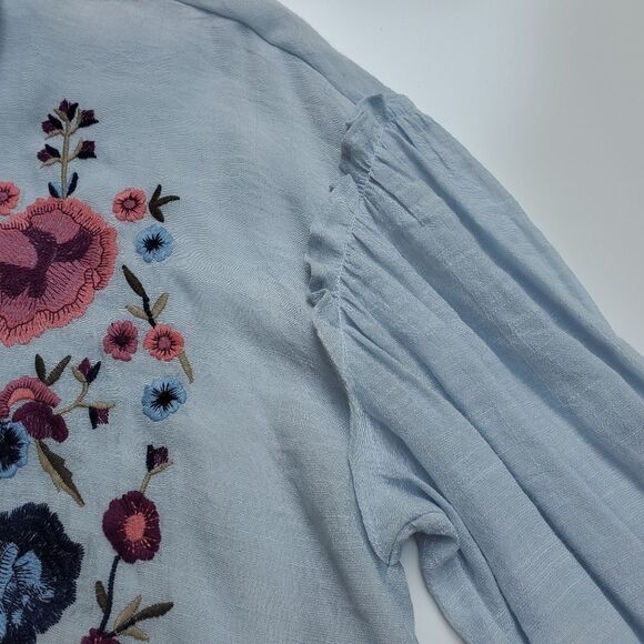 NEW XL semi-sheer GAUZY BOHO EMBROIDERED COTTAGECORE BLUE TOP extra large  NWT - Picture 2 of 8